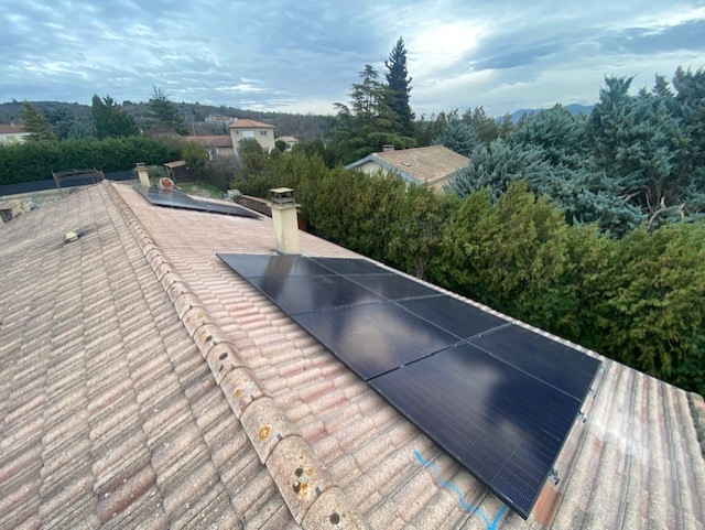 Installation photovoltaïque près de Privas, Montélimar, Éconergies