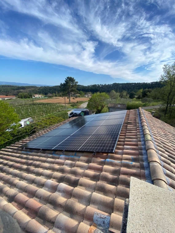 Installation photovoltaïque près de Aubenas, Montélimar, Éconergies