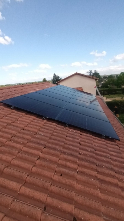 Installation photovoltaïque près de Villefranche sur Saône, Montélimar, Éconergies