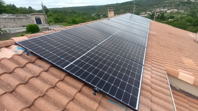 Installation photovoltaïque près de Aubenas, Montélimar, Éconergies