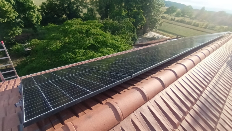 Installation photovoltaïque près de Vienne, Montélimar, Éconergies