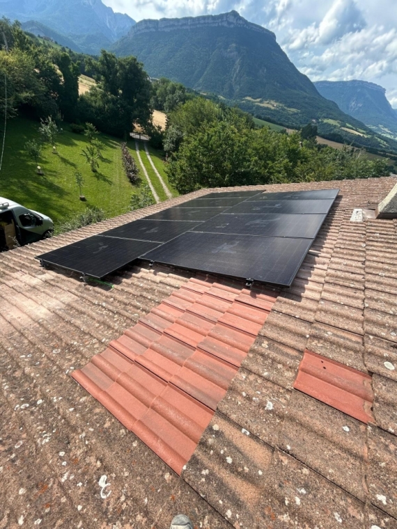 Installation photovoltaïque près de Grenoble, Montélimar, Éconergies