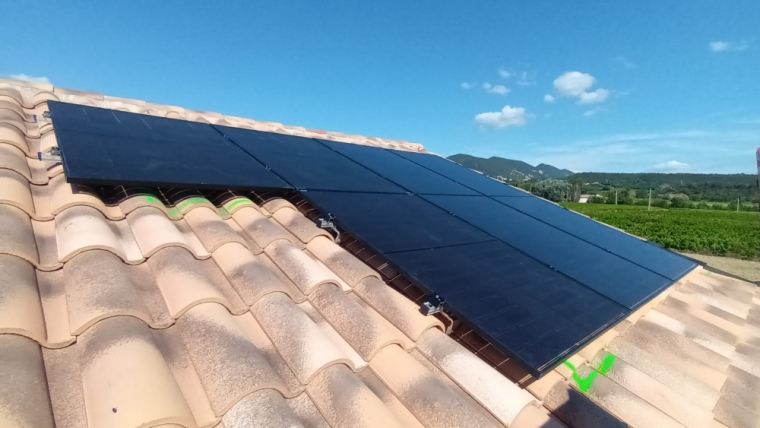 Installation photovoltaïque près de Valréas, Montélimar, Éconergies