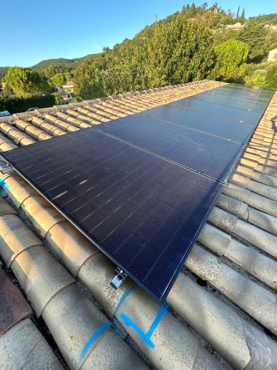 Installation photovoltaïque près de Montélimar, Montélimar, Éconergies